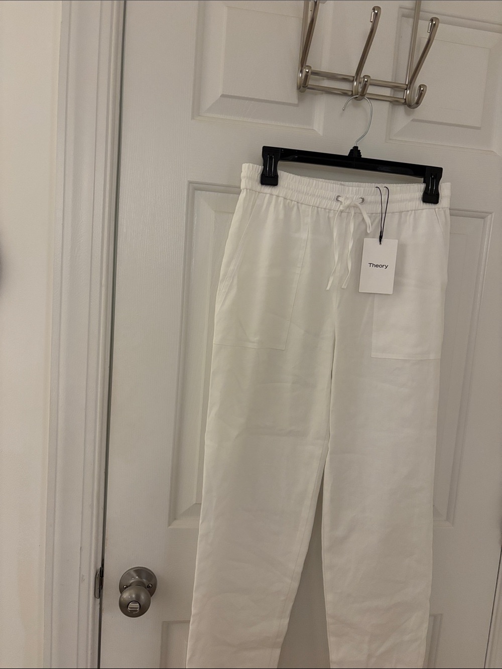 Theory  White Drawstring Cotton Pant with pockets